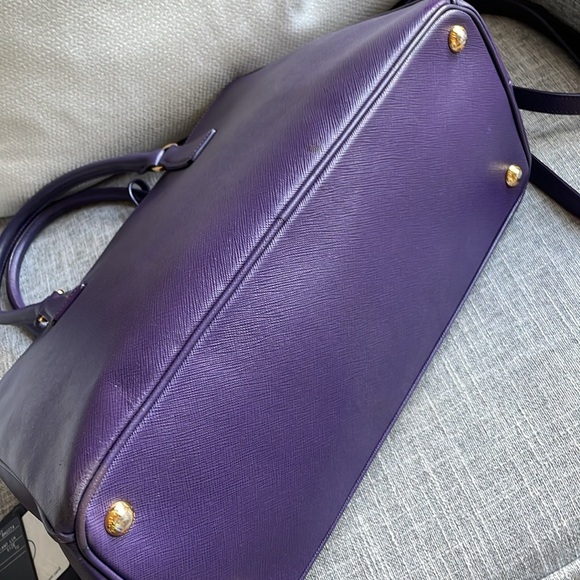 Prada Galleria Handbag - Picture 6 of 13